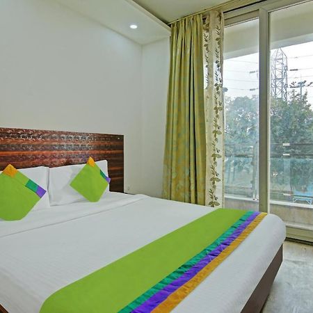 Itsy Hotels Nyra Gurgaon Exterior foto