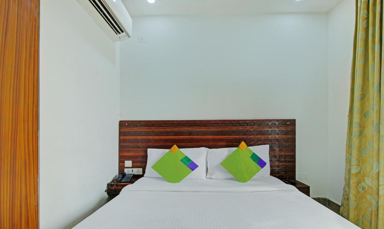 Itsy Hotels Nyra Gurgaon Exterior foto